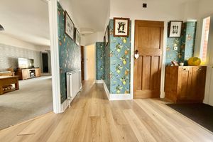 Entrance Hall- click for photo gallery
